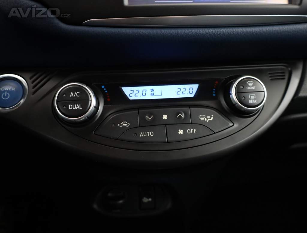 Foto inzerátu Toyota Yaris 1.5 Hybrid