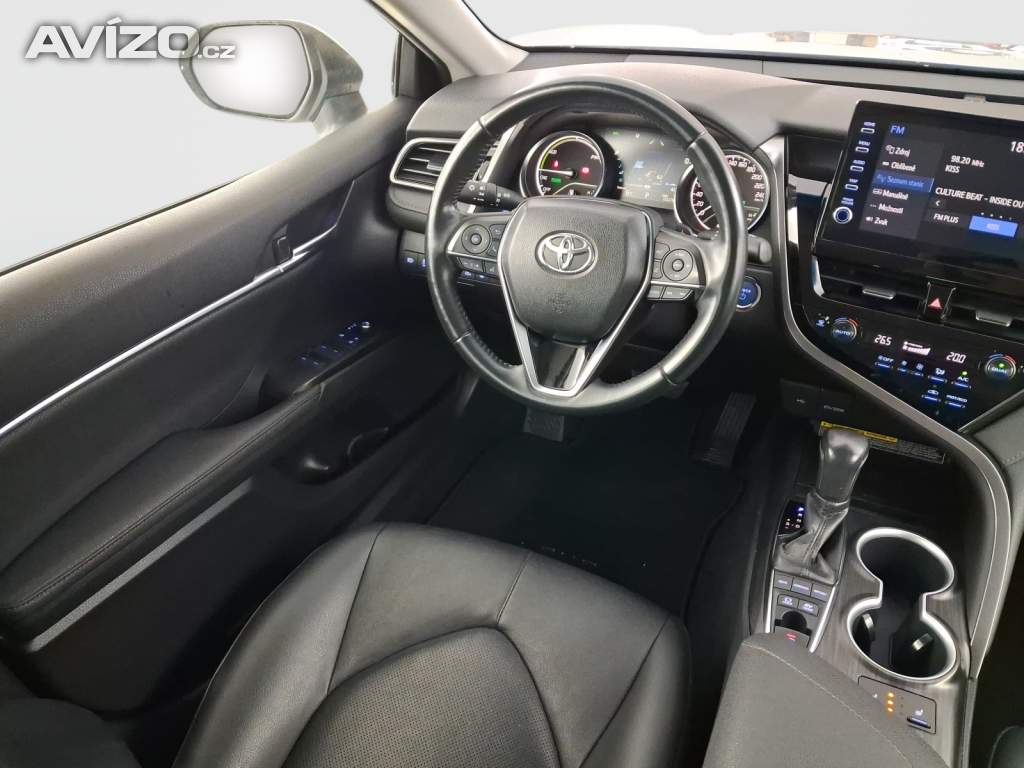 Foto inzerátu Toyota Camry 2.5 Hybrid