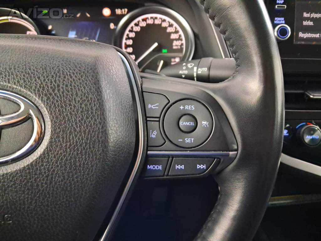 Foto inzerátu Toyota Camry 2.5 Hybrid