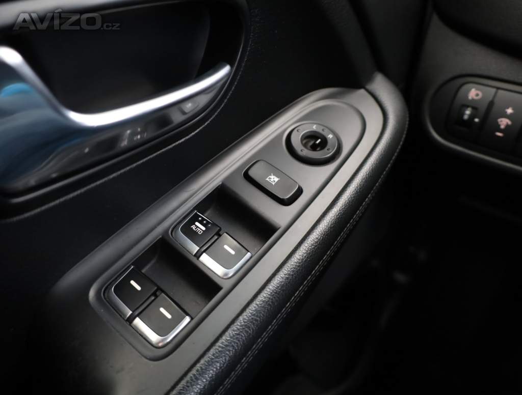 Foto inzerátu Kia Carens 1.7 CRDi