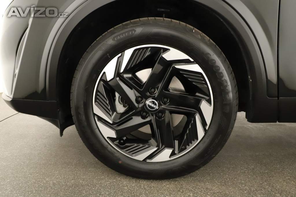 Foto inzerátu Nissan Qashqai 1.3 DIG-T MHEV