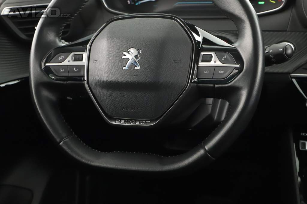 Foto inzerátu Peugeot e-208 50 kWh