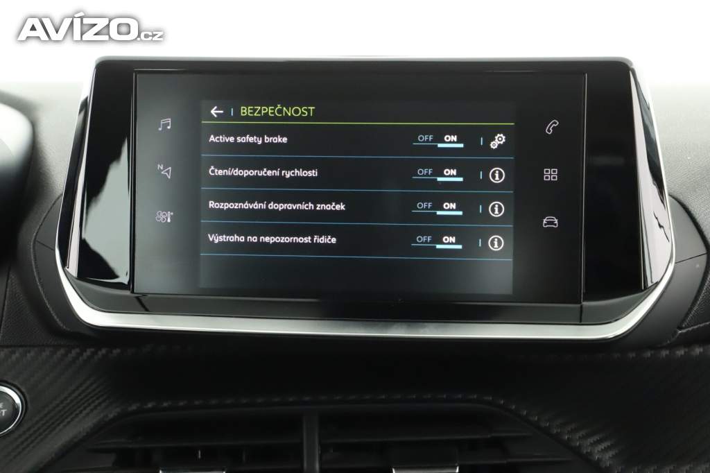 Foto inzerátu Peugeot e-208 50 kWh