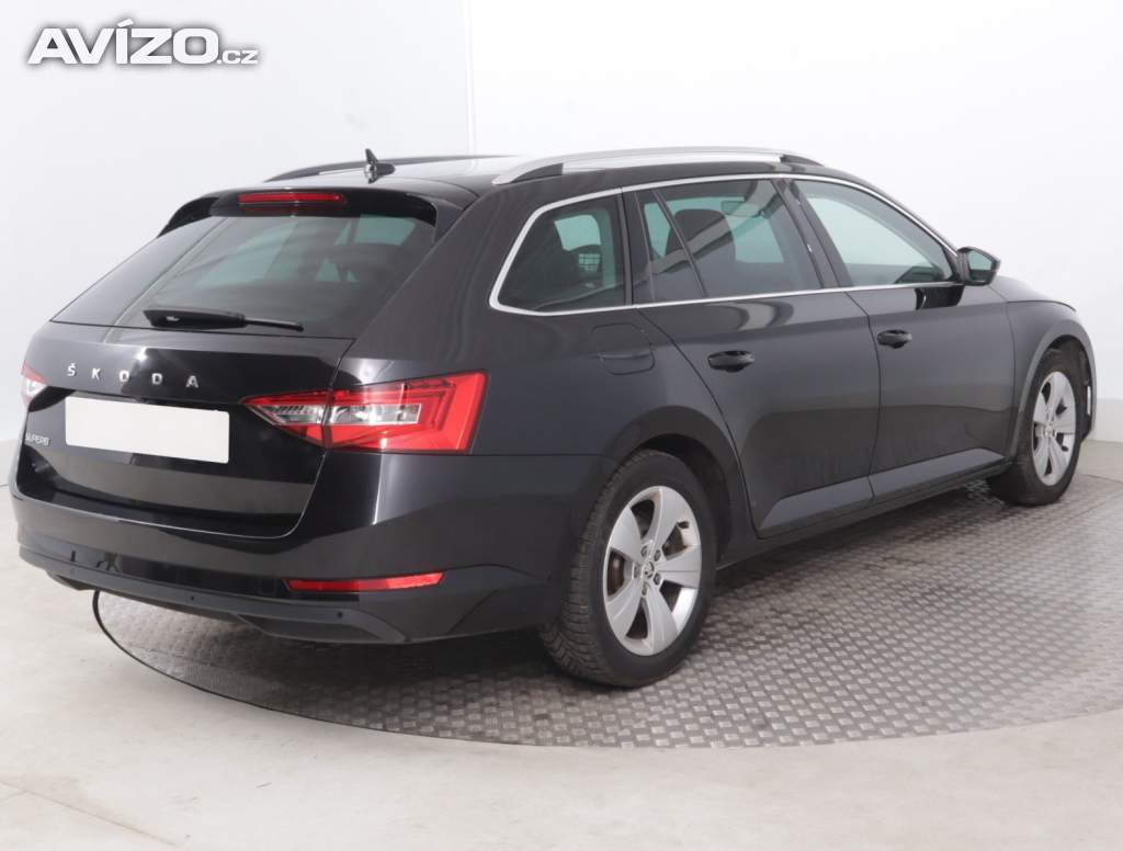 Foto inzerátu Skoda Superb 1.5 TSI