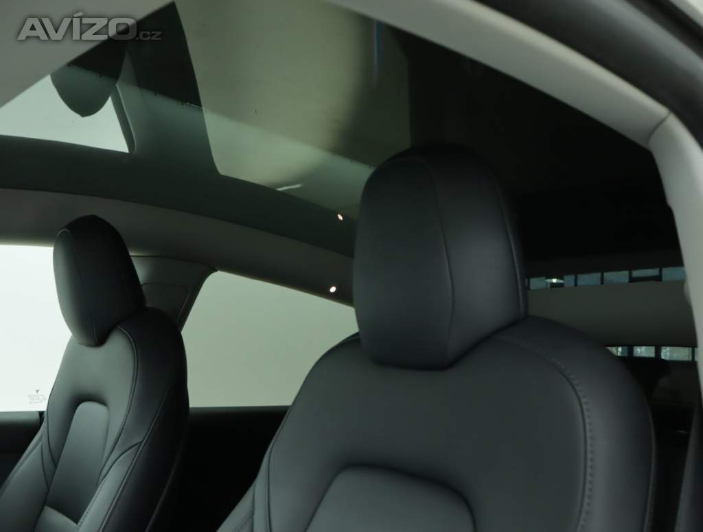 Foto inzerátu Tesla Model Y Long Range AWD 79kWh