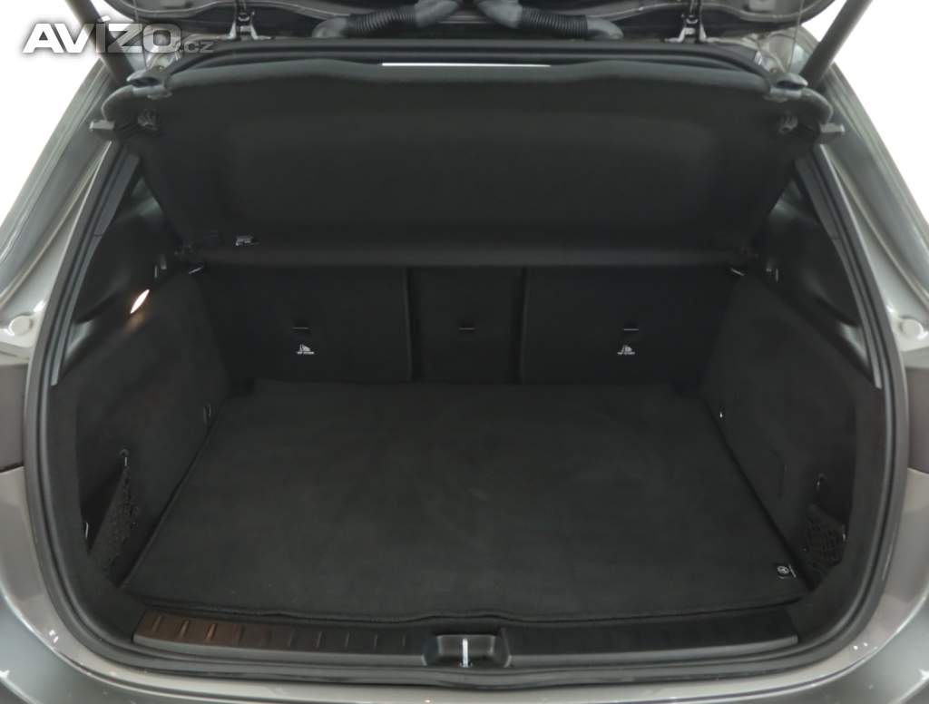 Foto inzerátu Mercedes EQA EQA 250