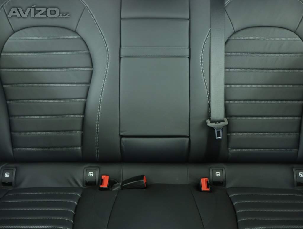 Foto inzerátu Mercedes EQC EQC 400 4MATIC