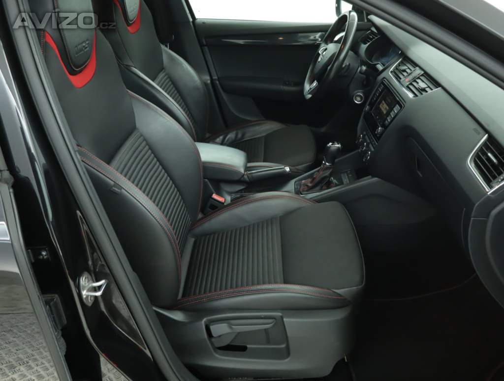 Foto inzerátu Skoda Octavia RS 2.0 TSI