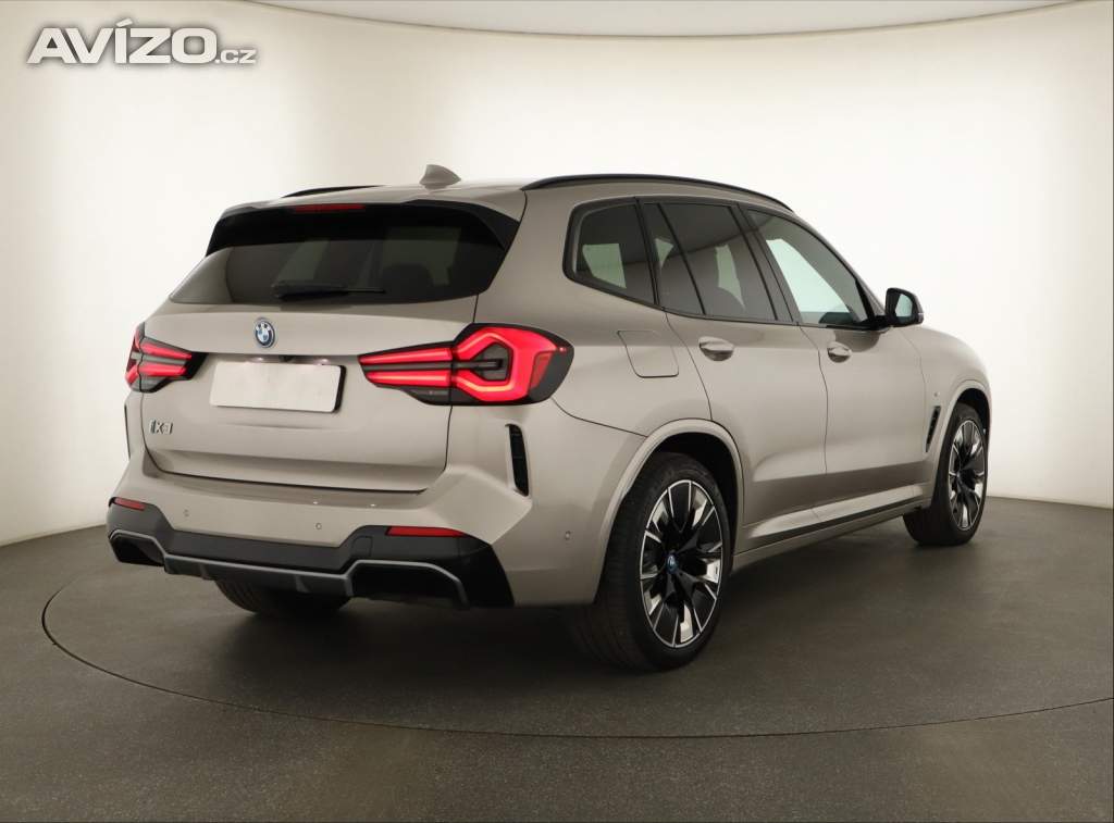Foto inzerátu BMW iX3 80 kWh
