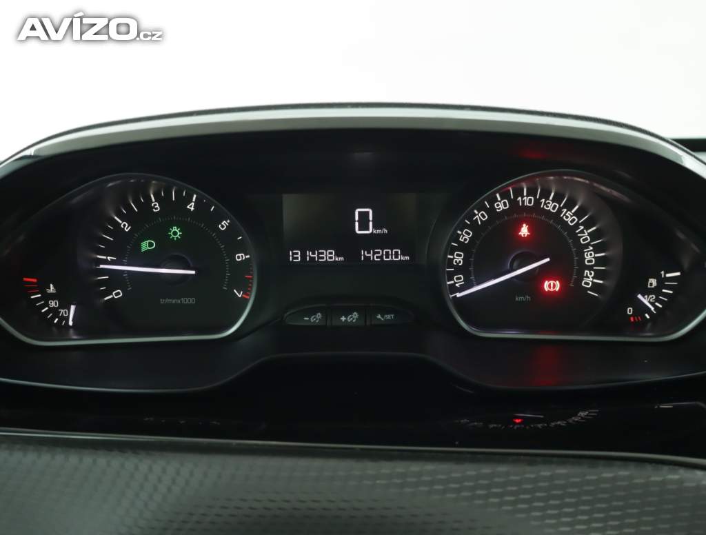 Foto inzerátu Peugeot 2008 1.2 PureTech