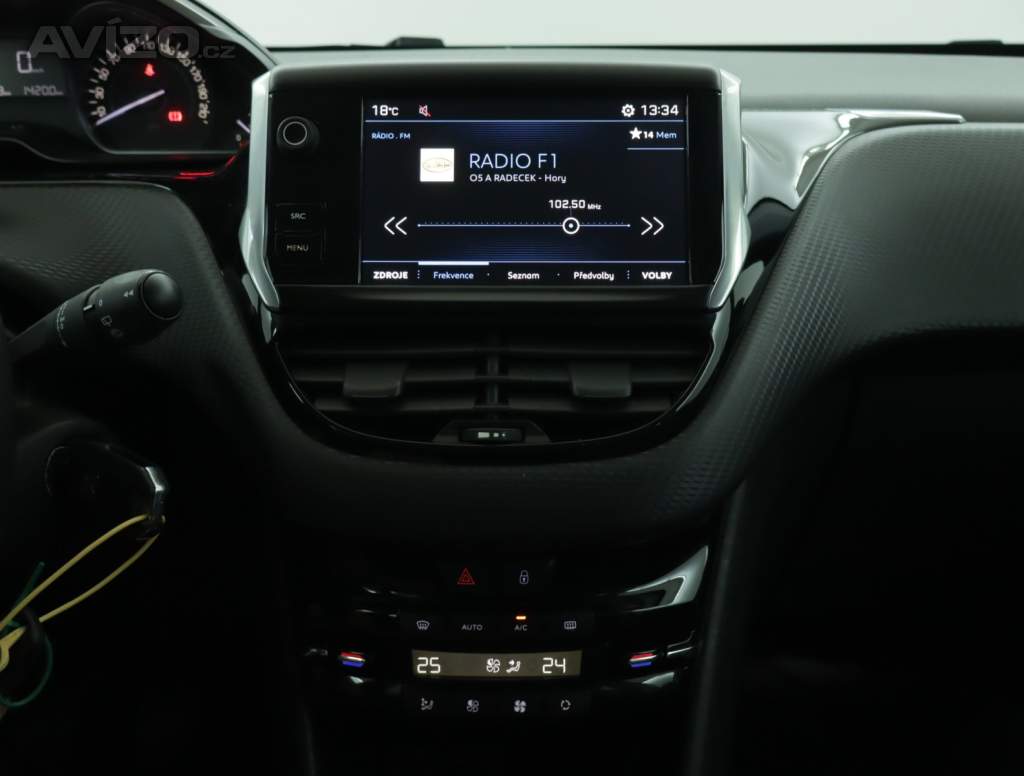 Foto inzerátu Peugeot 2008 1.2 PureTech