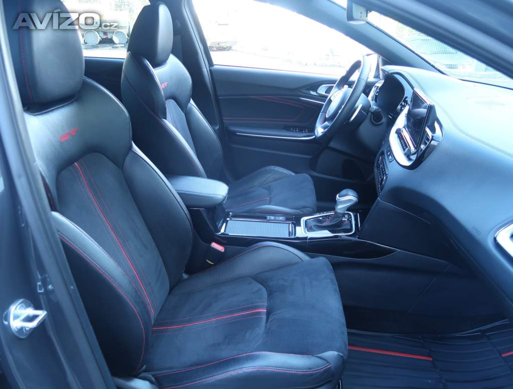 Foto inzerátu Kia Ceed 1.6 T-GDI GT