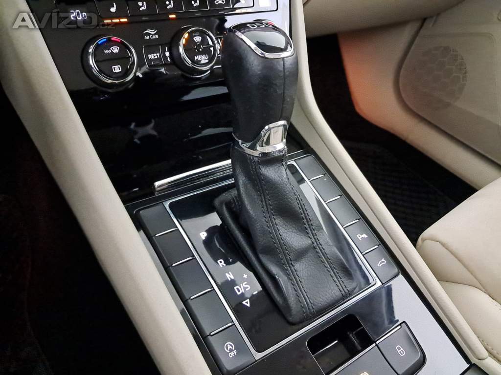 Foto inzerátu Skoda Superb 2.0 TDI
