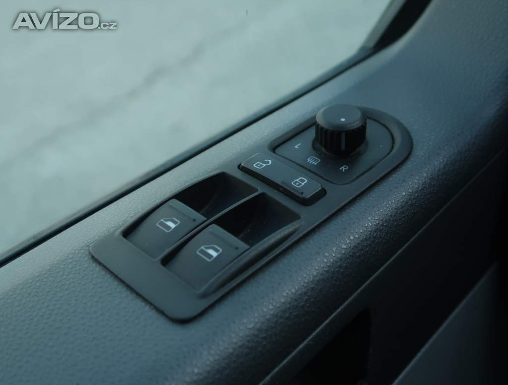 Foto inzerátu VW Transporter 2.0 TDI