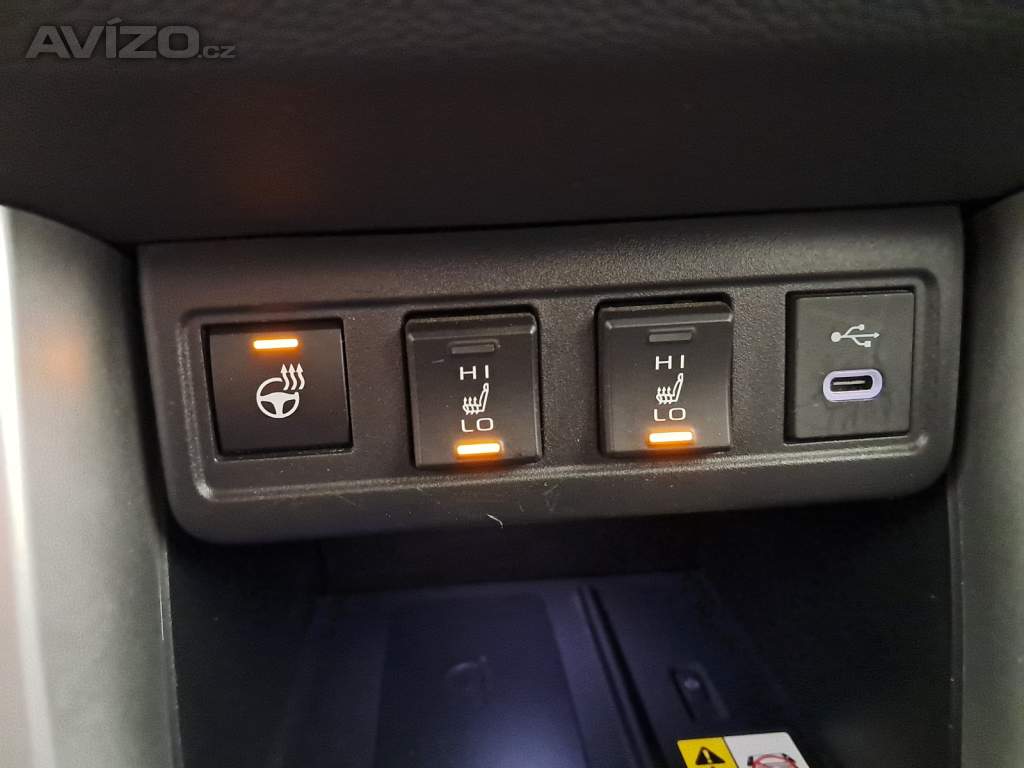 Foto inzerátu Toyota Corolla Cross 1.8 Hybrid