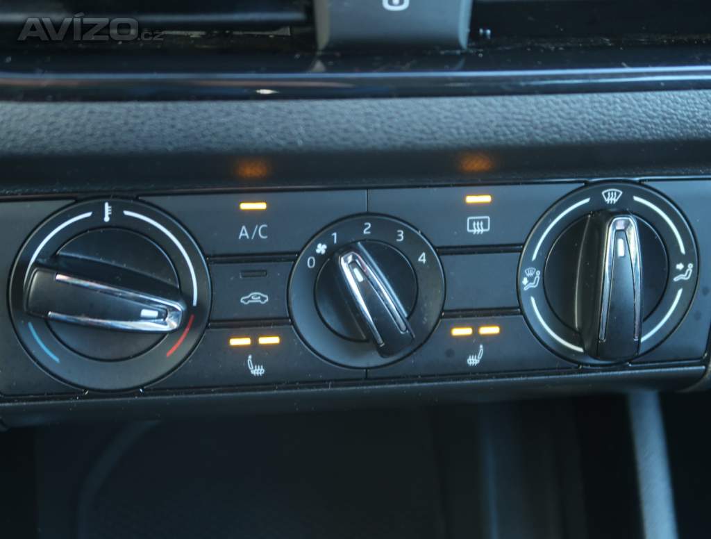 Foto inzerátu Skoda Kamiq 1.0 TSI