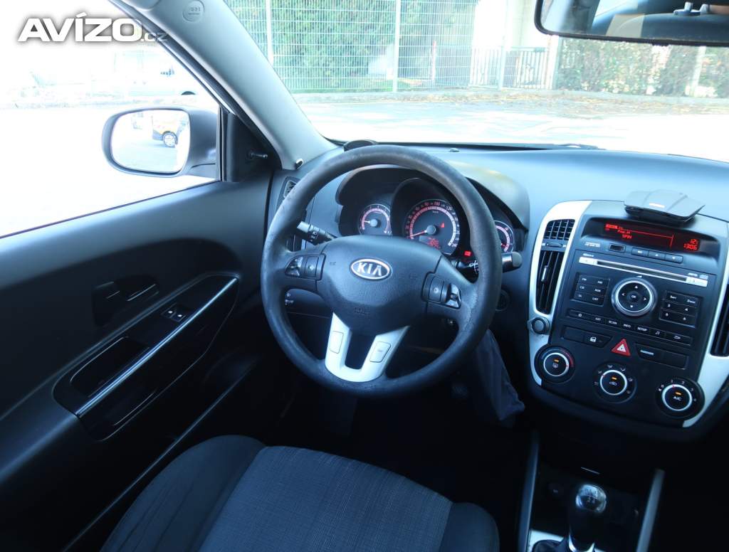 Foto inzerátu Kia Ceed 1.4 CVVT