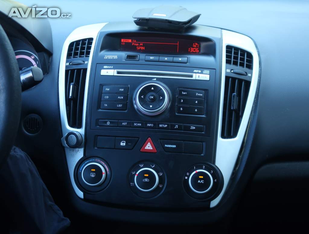 Foto inzerátu Kia Ceed 1.4 CVVT