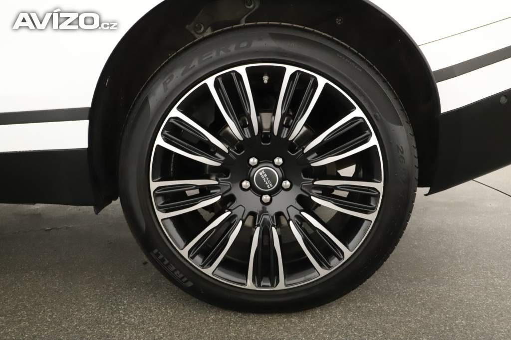 Foto inzerátu Land Rover Range Rover Velar D240