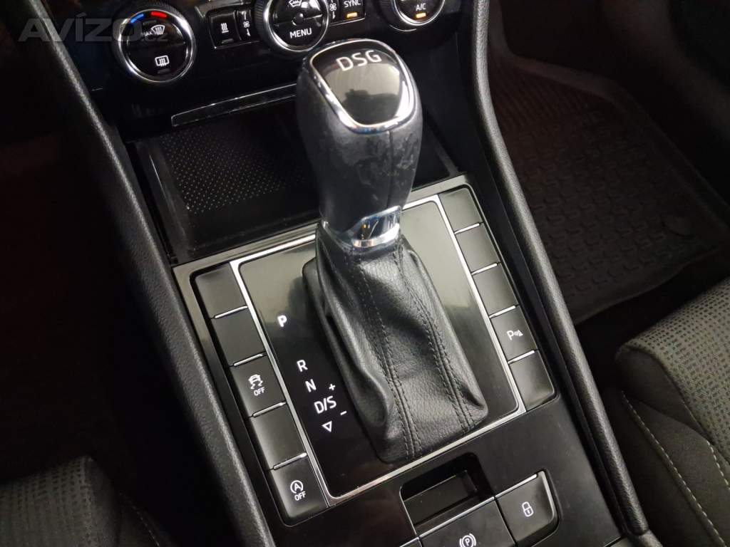 Foto inzerátu Skoda Superb 2.0 TDI