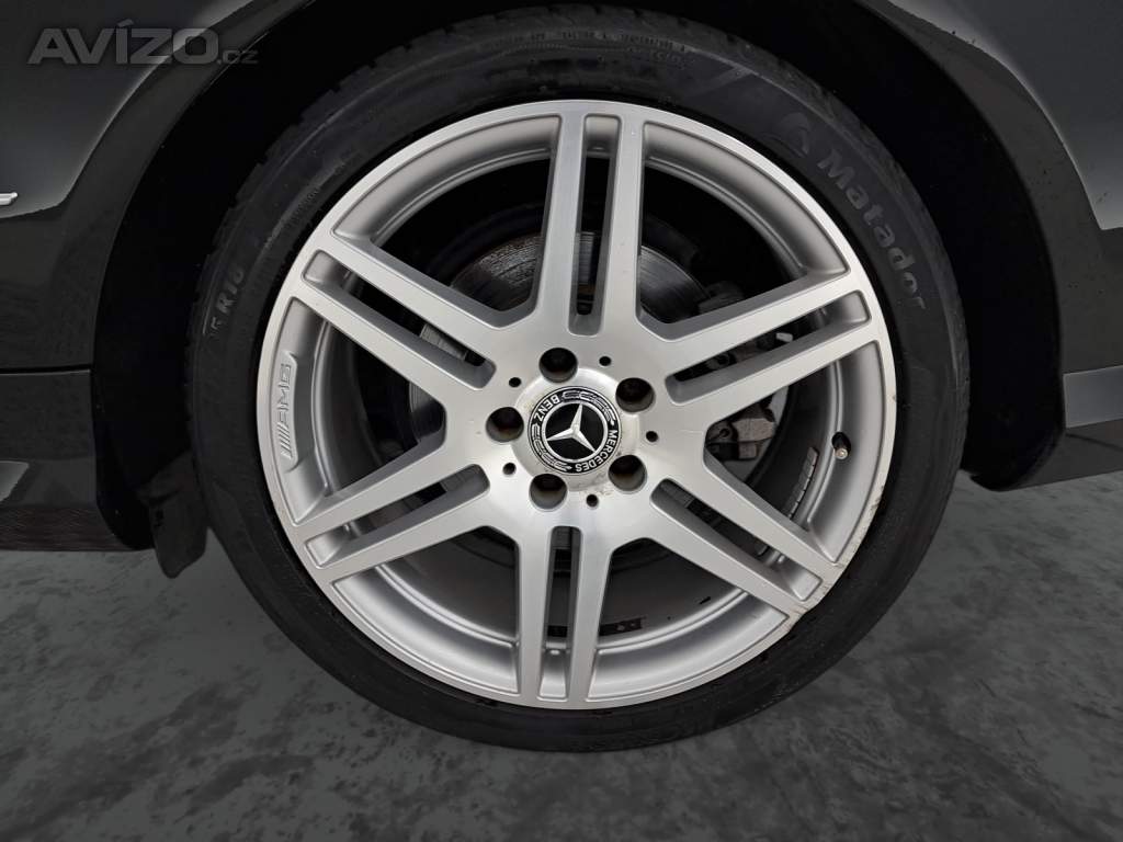Foto inzerátu Mercedes E E 300 CDI