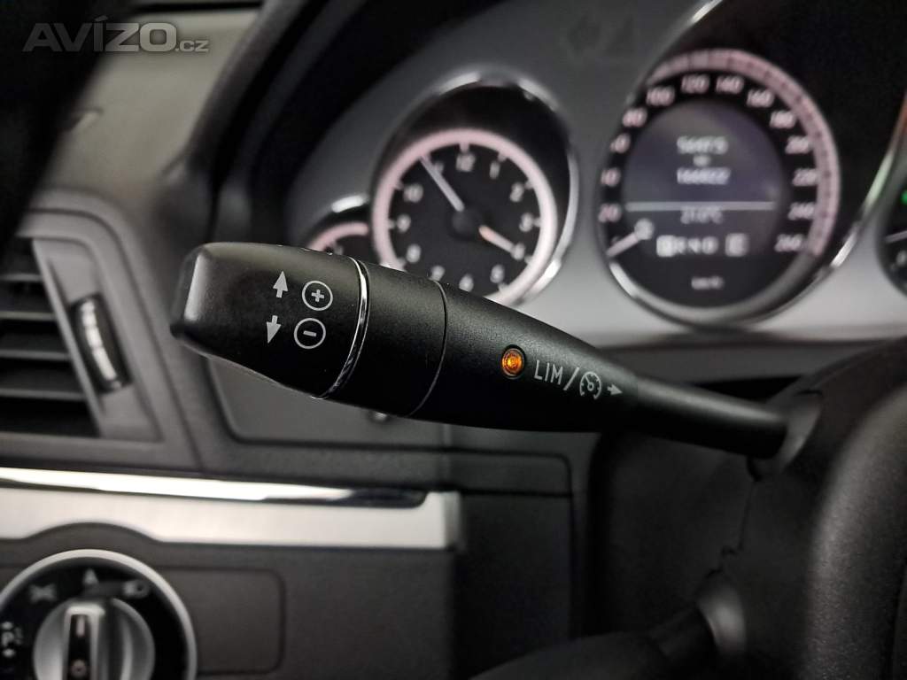 Foto inzerátu Mercedes E E 300 CDI
