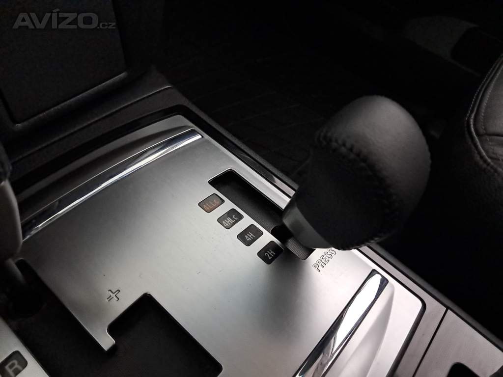 Foto inzerátu Mitsubishi Pajero 3.2 DI-D