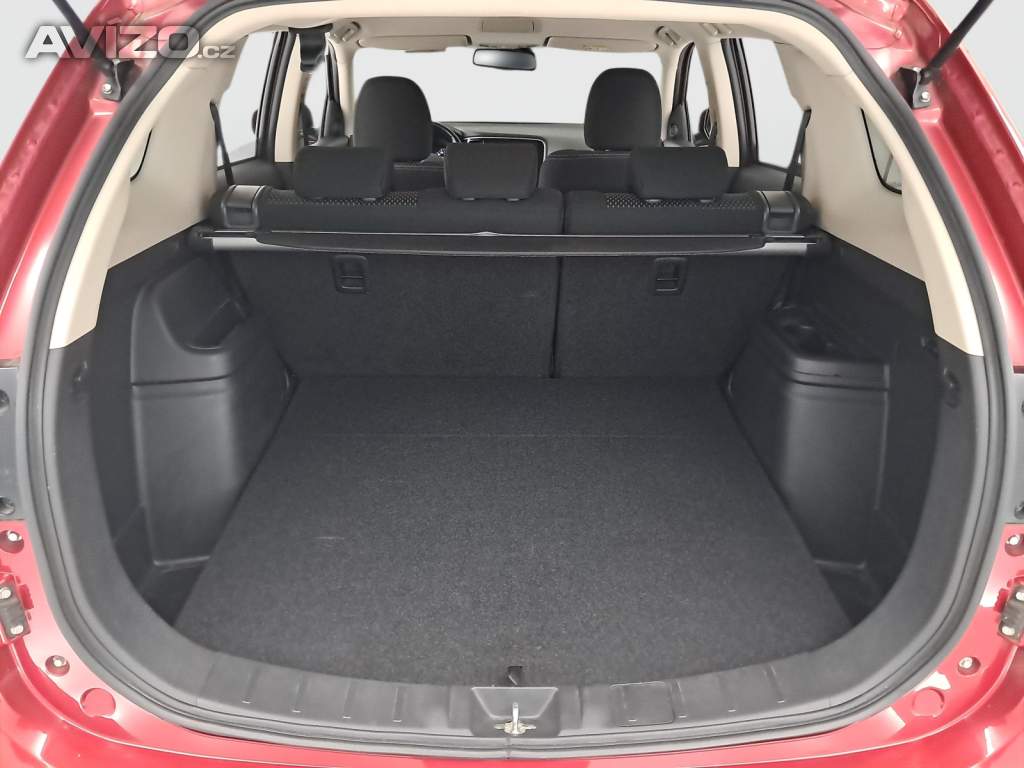 Foto inzerátu Mitsubishi Outlander 2.2 DI-D