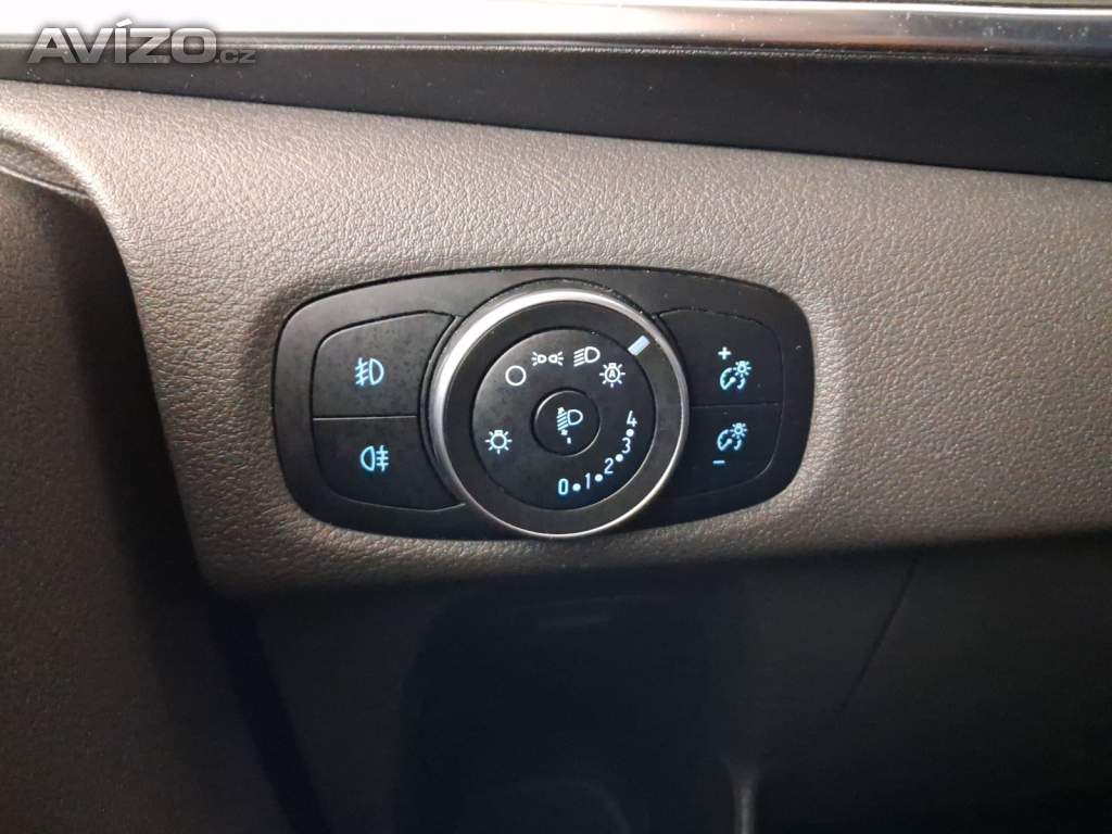 Foto inzerátu Ford Tourneo Custom 2.0 EcoBlue