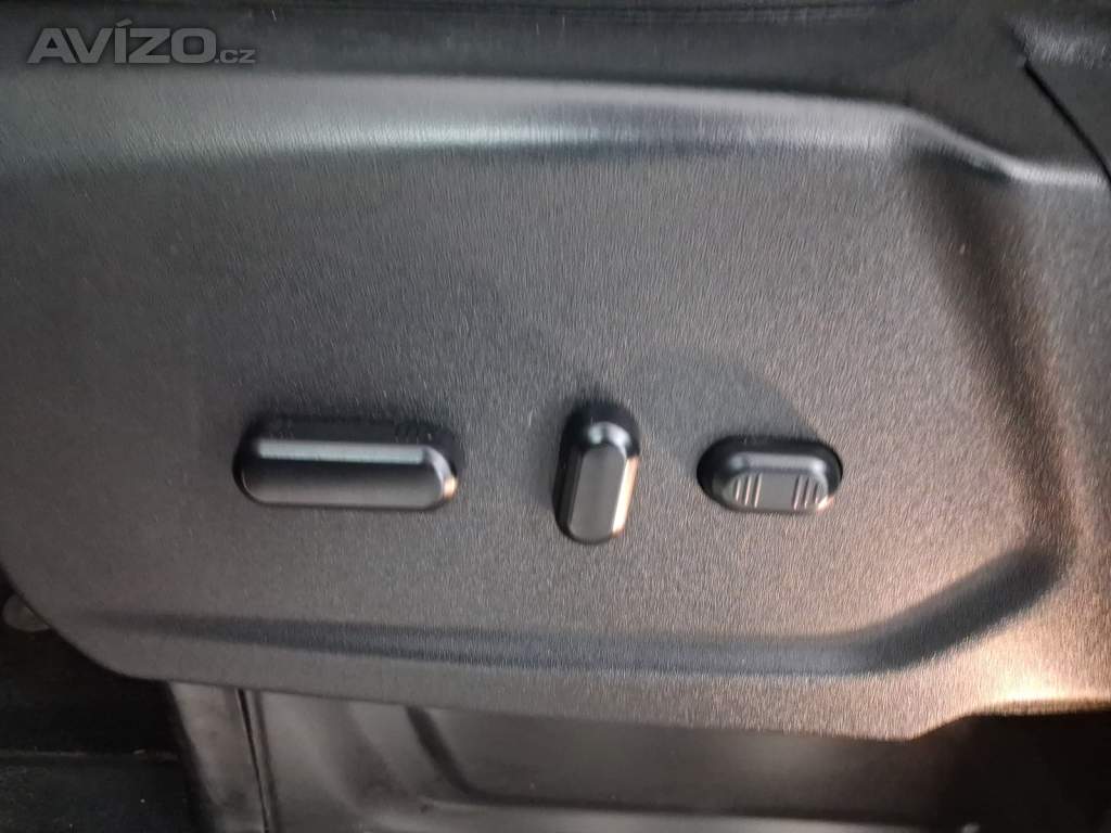 Foto inzerátu Ford Tourneo Custom 2.0 EcoBlue