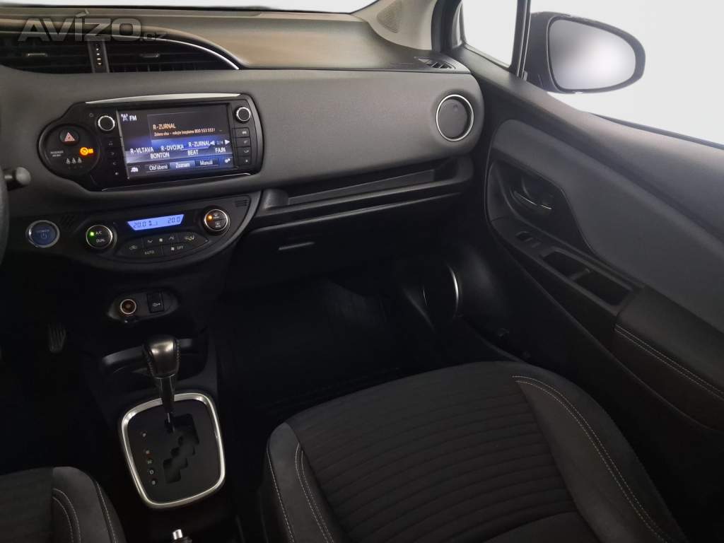 Foto inzerátu Toyota Yaris 1.5 Hybrid