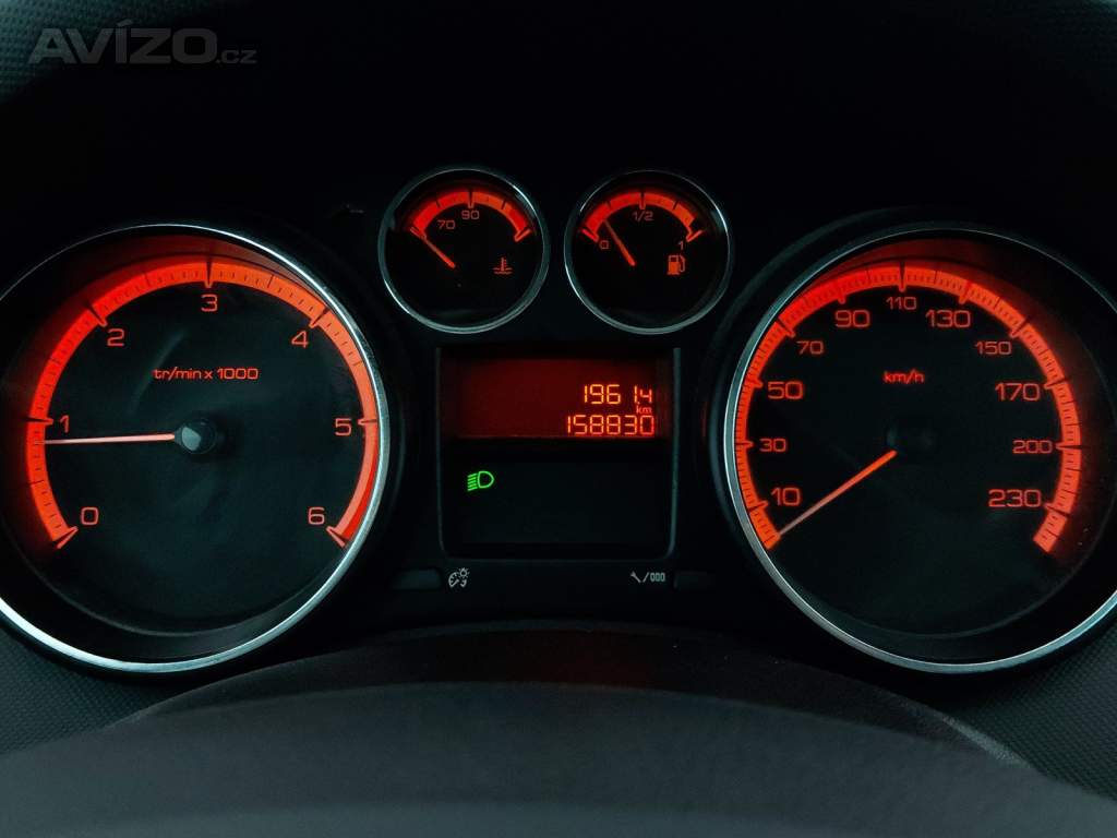 Foto inzerátu Peugeot 308 1.6 e-HDi