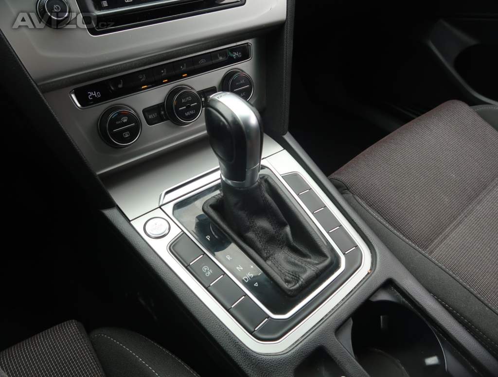 Foto inzerátu VW Passat 2.0 TDI