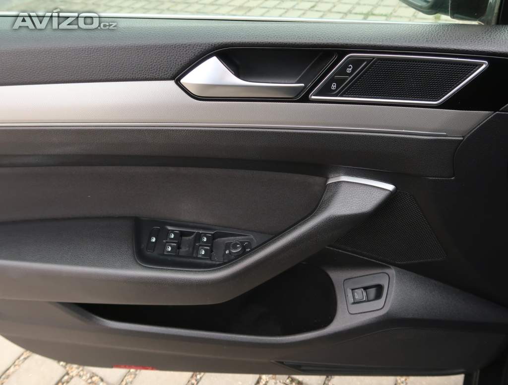 Foto inzerátu VW Passat 2.0 TDI