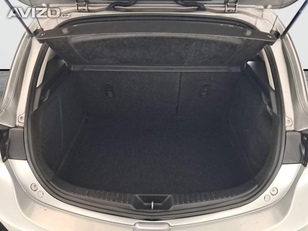 Foto inzerátu Mazda 3 2.0