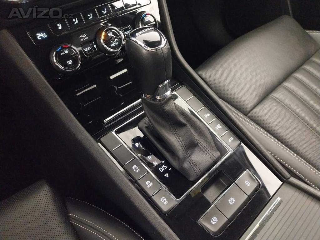 Foto inzerátu Skoda Superb 2.0 TDI