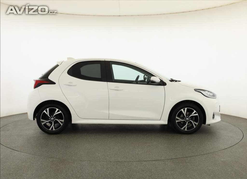 Foto inzerátu Toyota Yaris 1.5 VVT-i