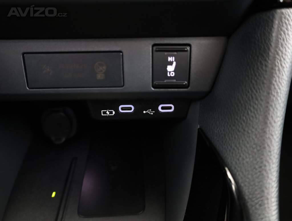 Foto inzerátu Toyota Yaris 1.5 VVT-i