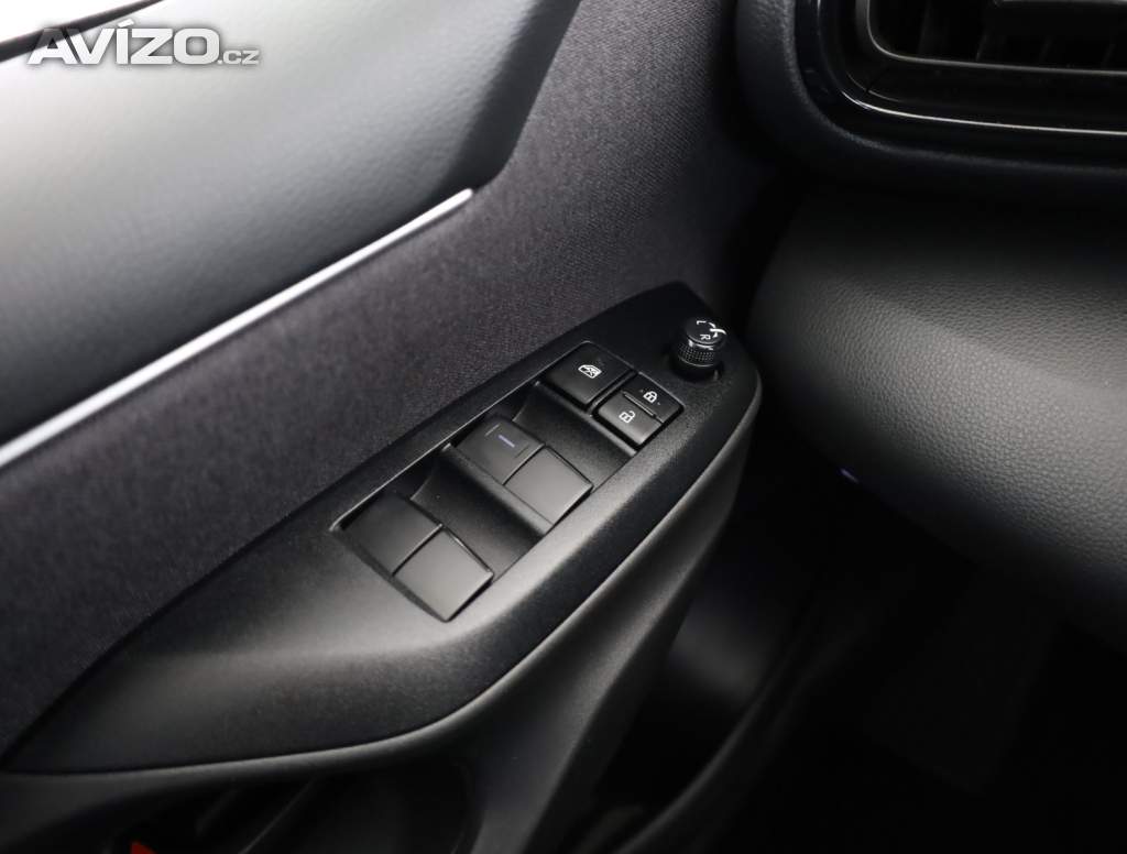 Foto inzerátu Toyota Yaris 1.5 VVT-i