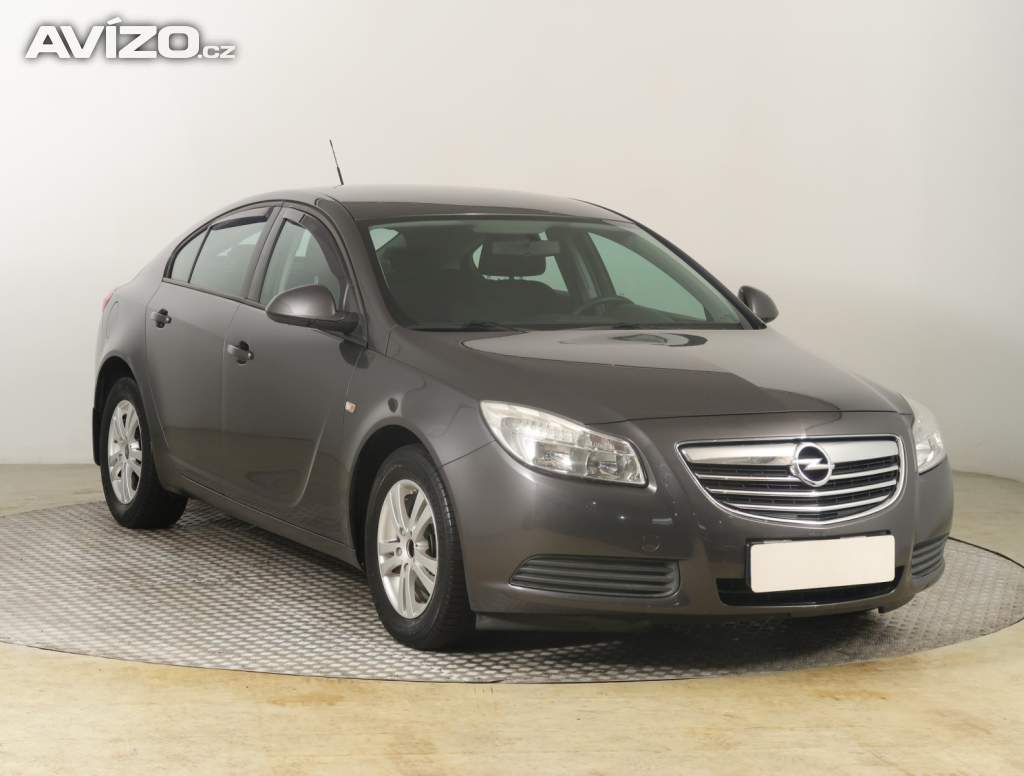 Opel Insignia 1.8