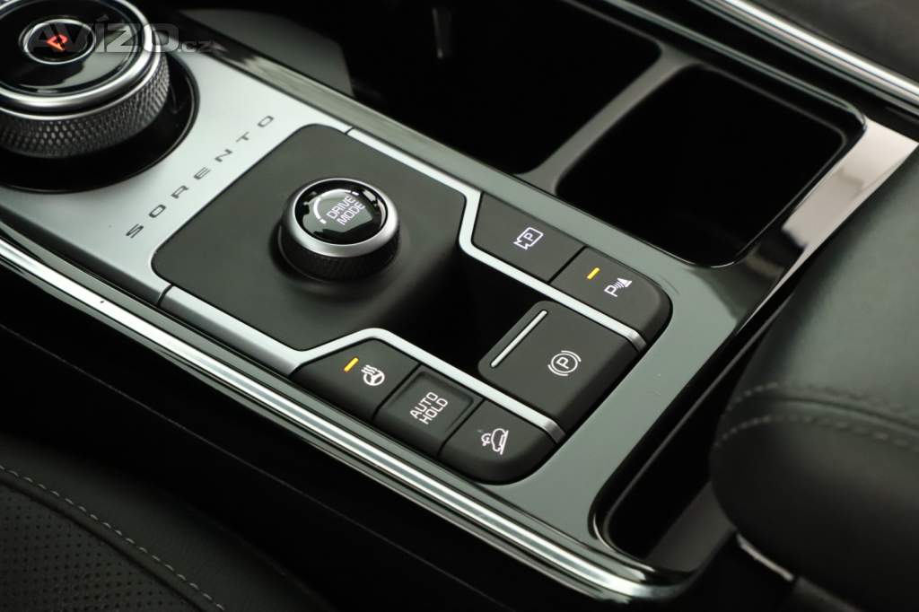 Foto inzerátu Kia Sorento 1.6 T-GDI HEV