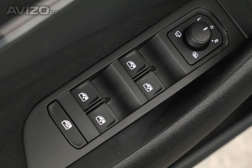 Foto inzerátu Skoda Kamiq 1.0 TSI
