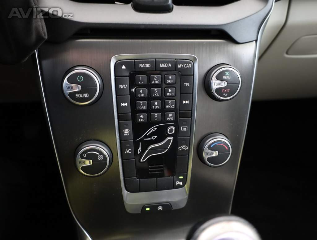 Foto inzerátu Volvo V40 Cross Country 2.0 D3