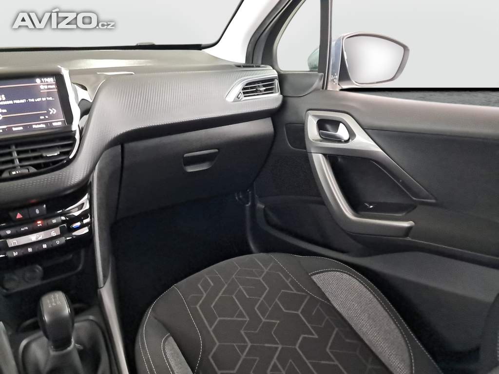 Foto inzerátu Peugeot 2008 1.2 PureTech