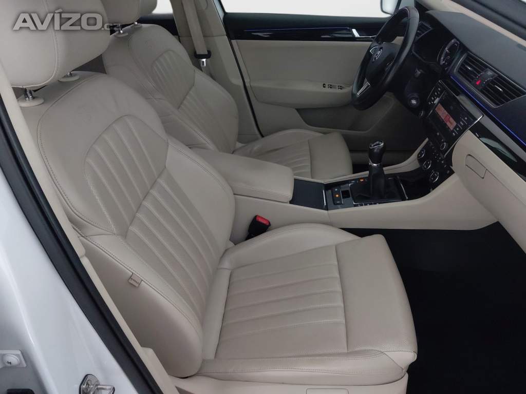 Foto inzerátu Skoda Superb 2.0 TDI