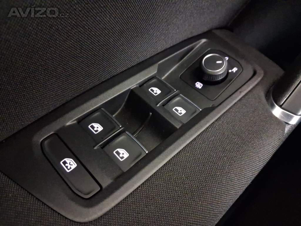 Foto inzerátu VW Touran 1.5 TSI