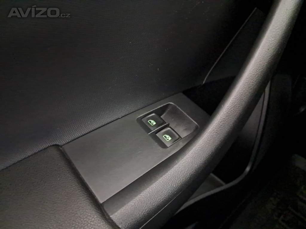 Foto inzerátu Skoda Rapid 1.0 TSI