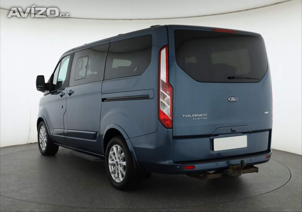 Foto inzerátu Ford Tourneo Custom 2.0 EcoBlue