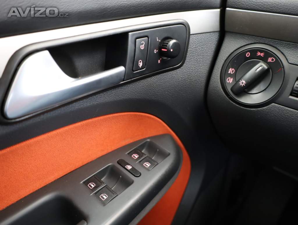 Foto inzerátu VW Touran 2.0 TDI