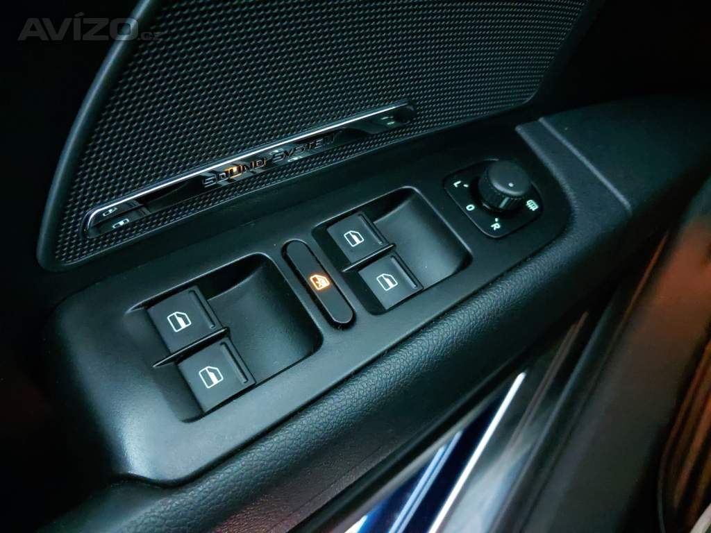 Foto inzerátu Skoda Superb 2.0 TDI
